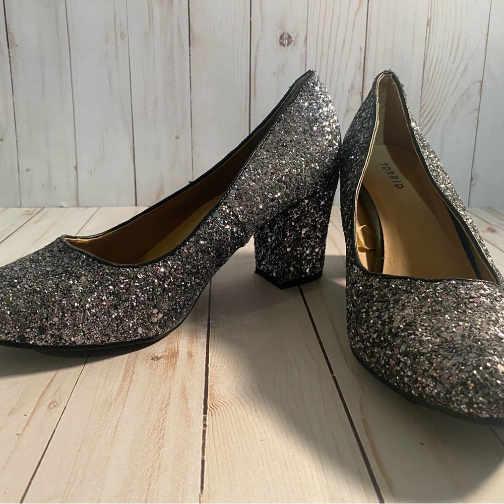 Torrid sparkle WW heels